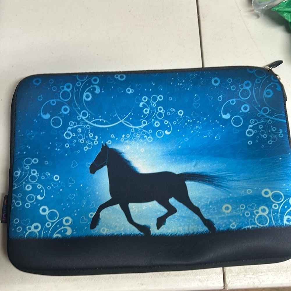 Horse lap top or tablet case